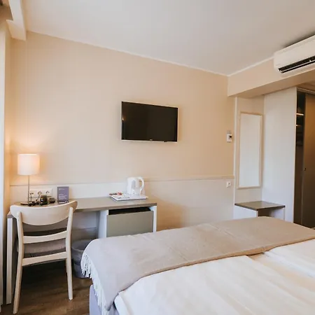 Otel Hestia